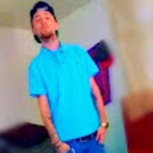 Meet your Posher, Dustin